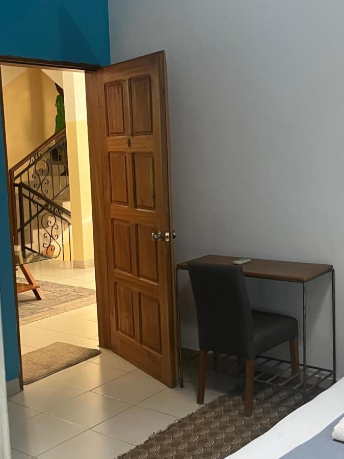 Les 5 Lanternes By Clara Bed & Breakfast Dakar Luaran gambar