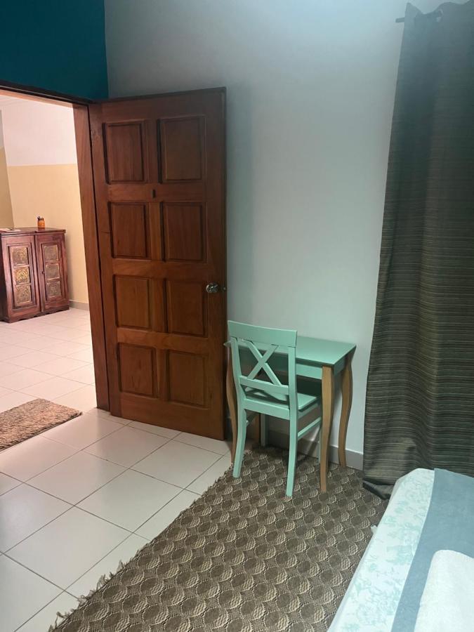 Les 5 Lanternes By Clara Bed & Breakfast Dakar Luaran gambar