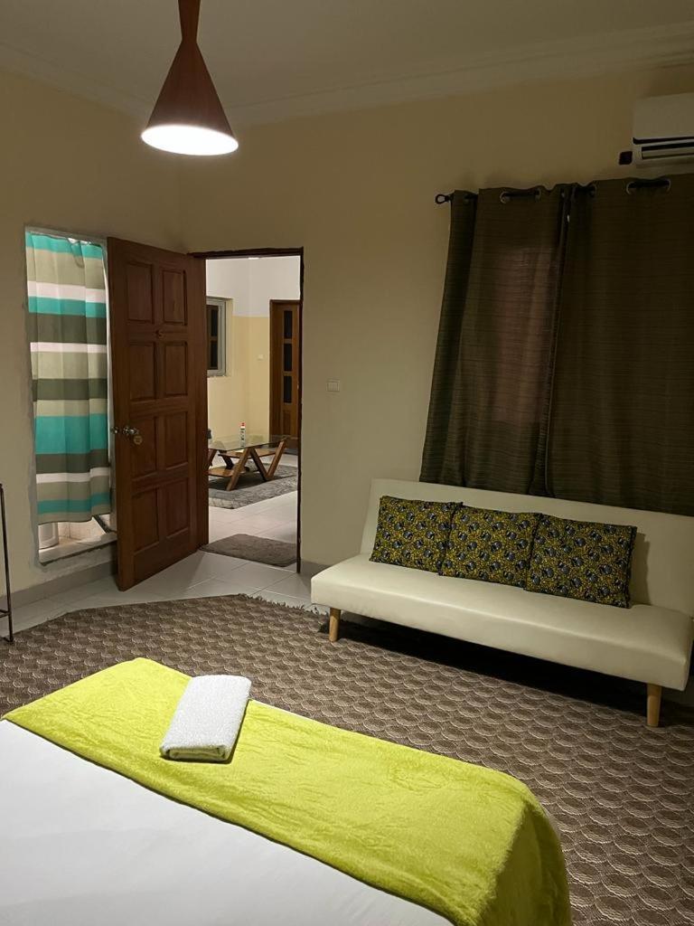 Les 5 Lanternes By Clara Bed & Breakfast Dakar Luaran gambar
