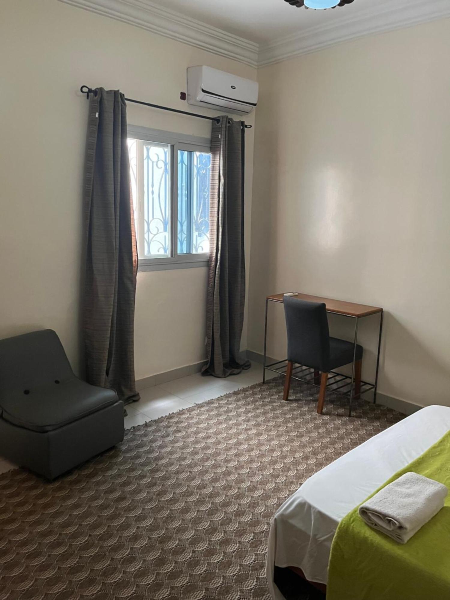 Les 5 Lanternes By Clara Bed & Breakfast Dakar Luaran gambar